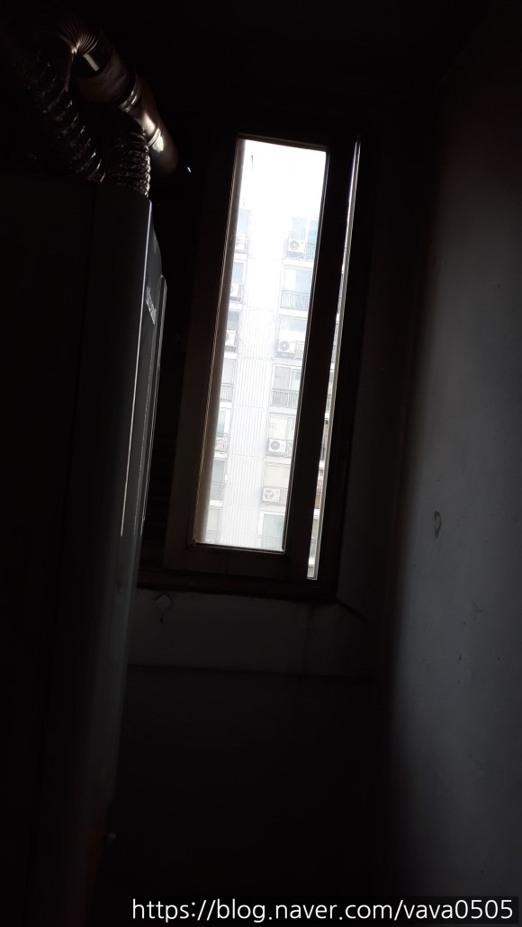 SE-76c5ce29-b7a8-4ebd-9d9d-bb91f022ad75.jpg